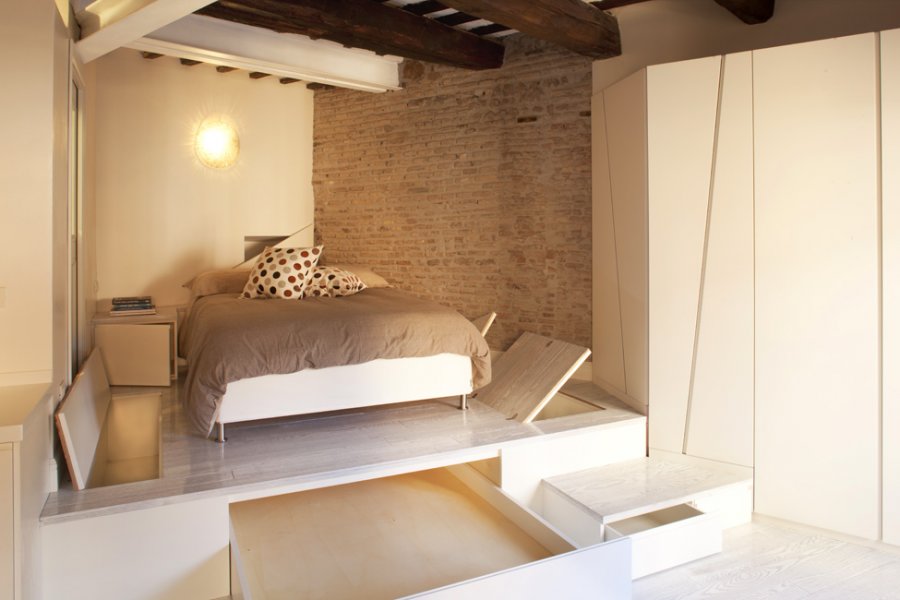 Интерьер небольшой квартиры в Риме от Archifacturing