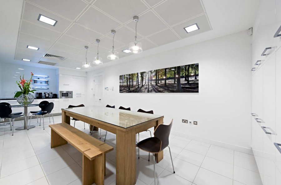 Интерьер офиса в Лондоне от дизайнеров SHH
