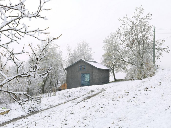 Savioz - небольой домик в швейцарской деревне