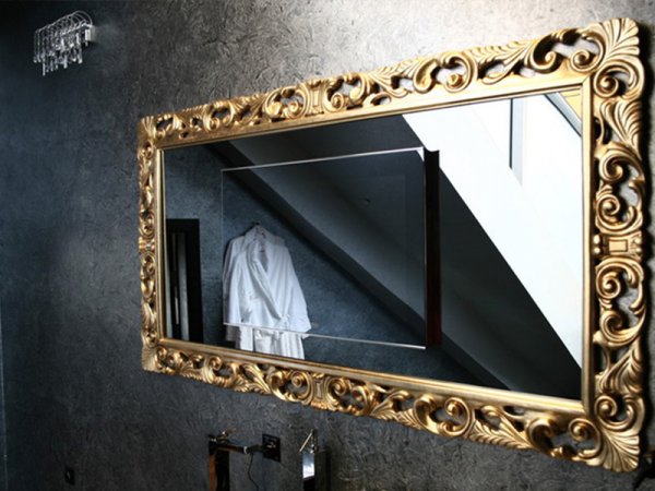Зеркало из олова – эксклюзивная деталь интерьера