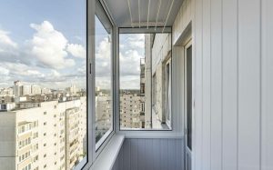 Вставить стекло в окно или балконе в Липецке